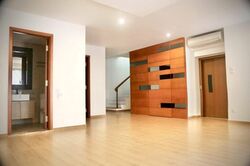 Lornie Road (D11), Terrace #567548051